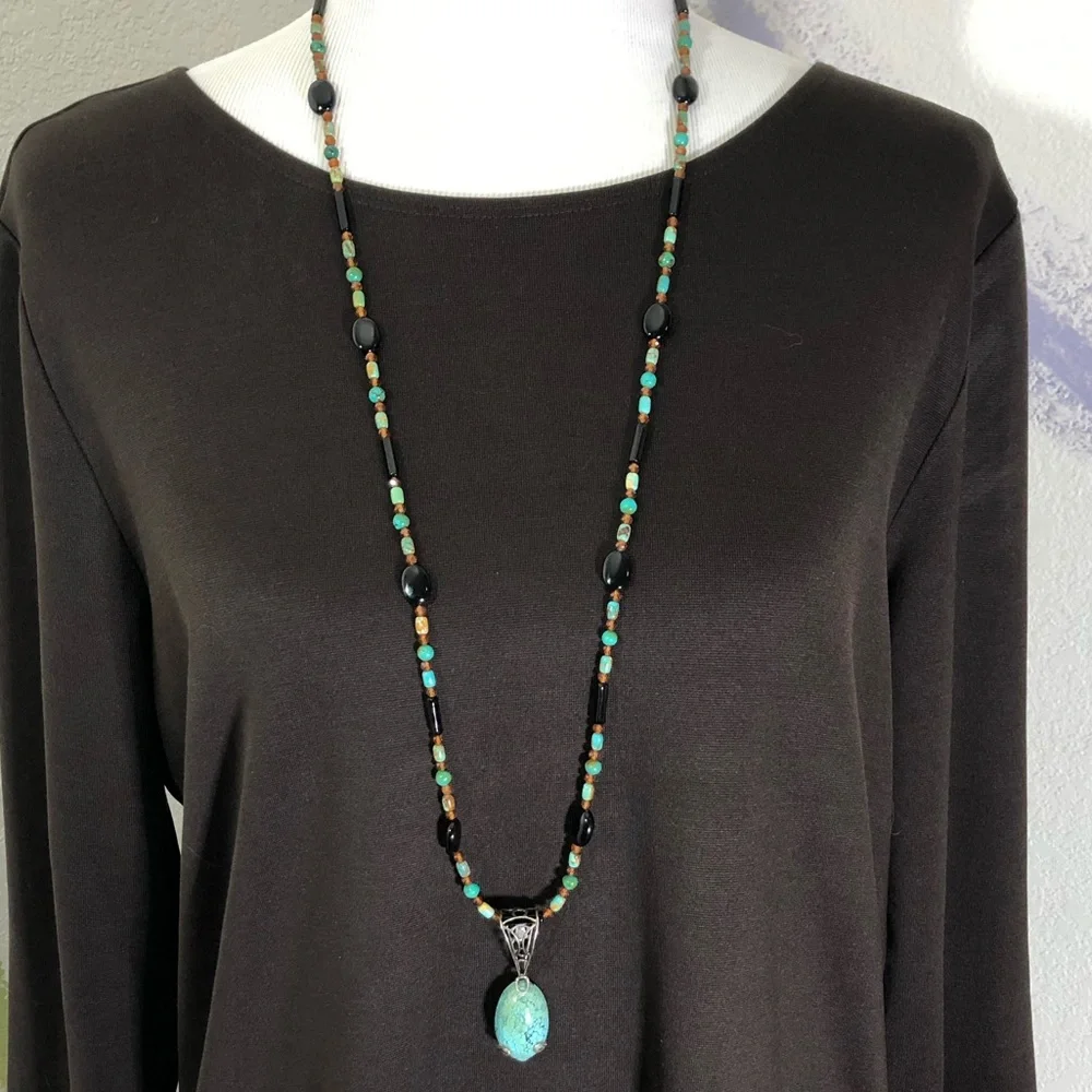 AD LOPEZ 37” Necklace with Pendant - Picture 3 of 7